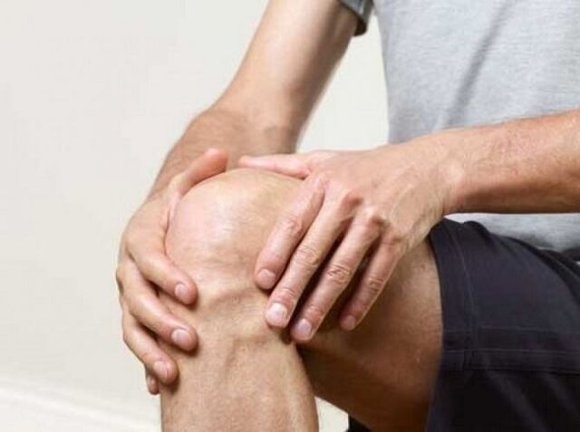 Knee pain caused by arthritis and arthritis